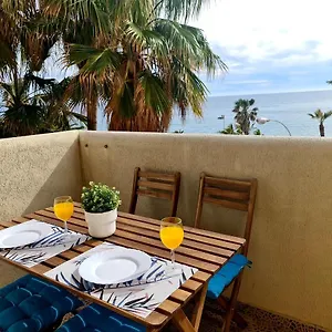 Apartamento Precioso Con Piscinas Y Vistas Al Mar., Benalmádena
